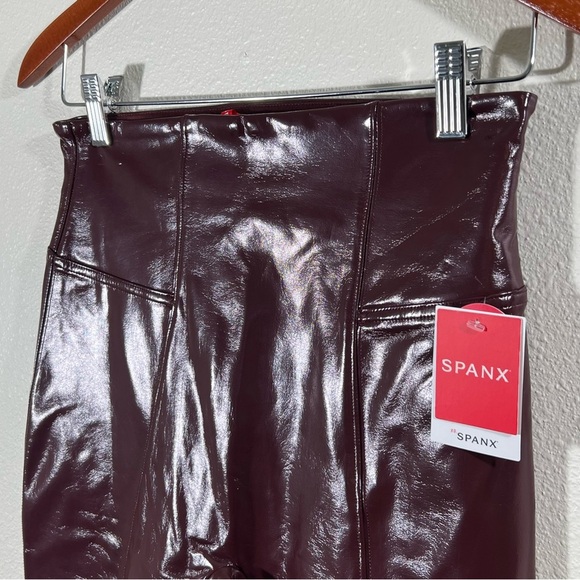 SPANX NWT Faux Patent Leather Hidden Contour Waistband Leggings Sizes S & M - Picture 13 of 15